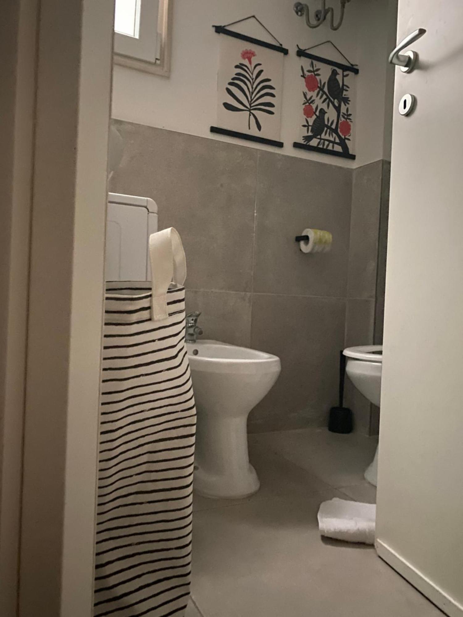 Casaro Stazione Lägenhet Bari Exteriör bild